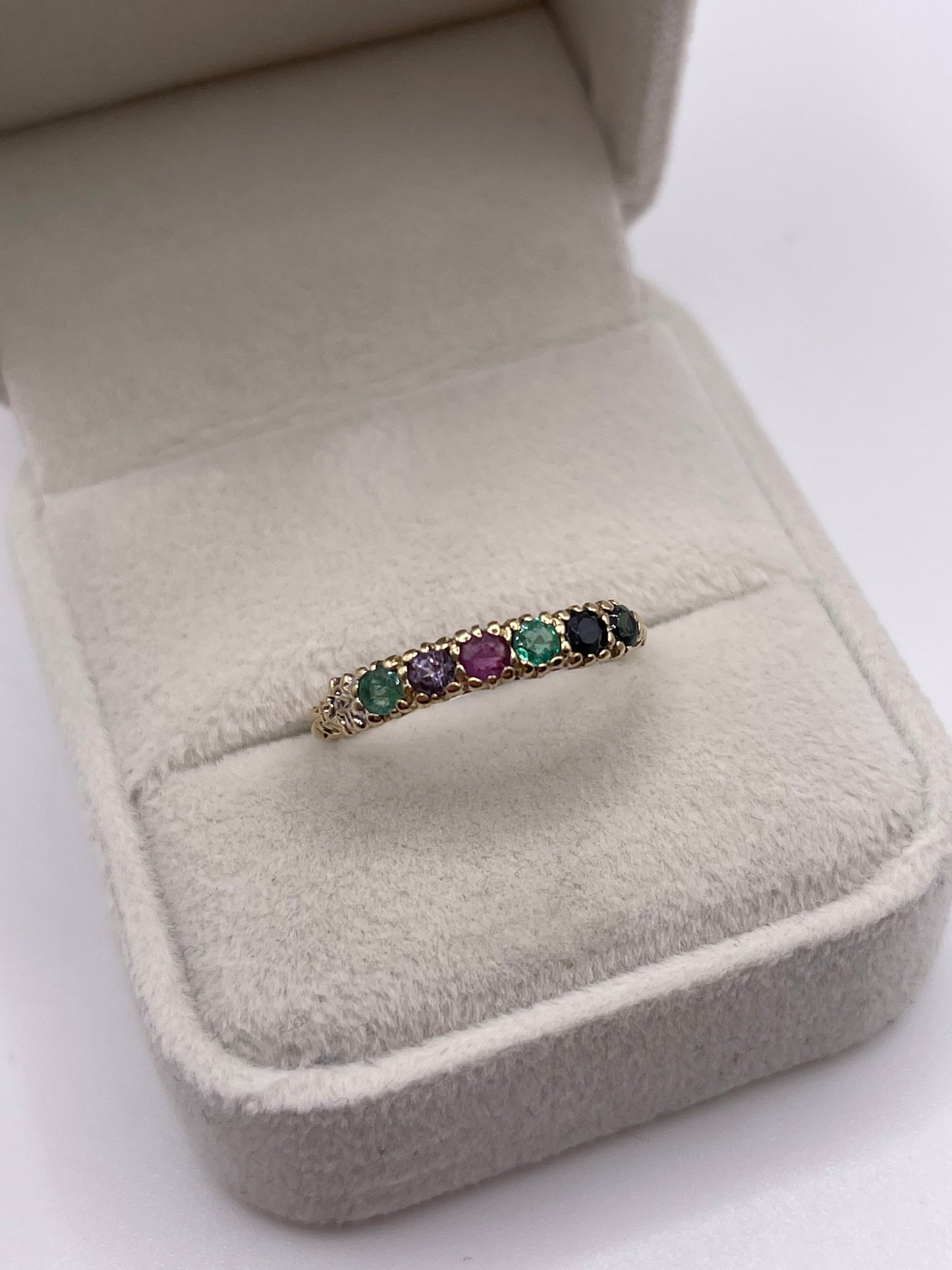 9ct gold dearest ring