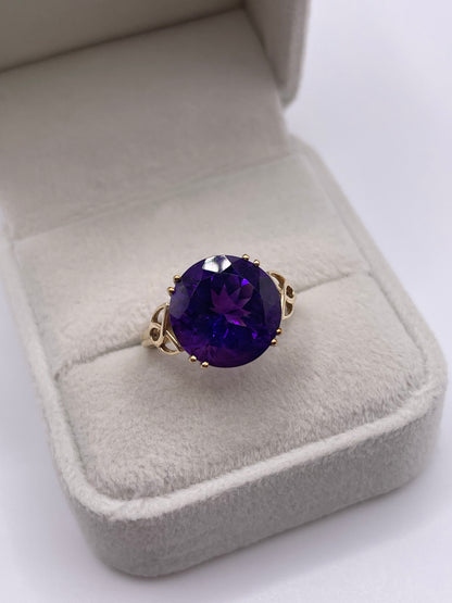 9ct gold amethyst ring