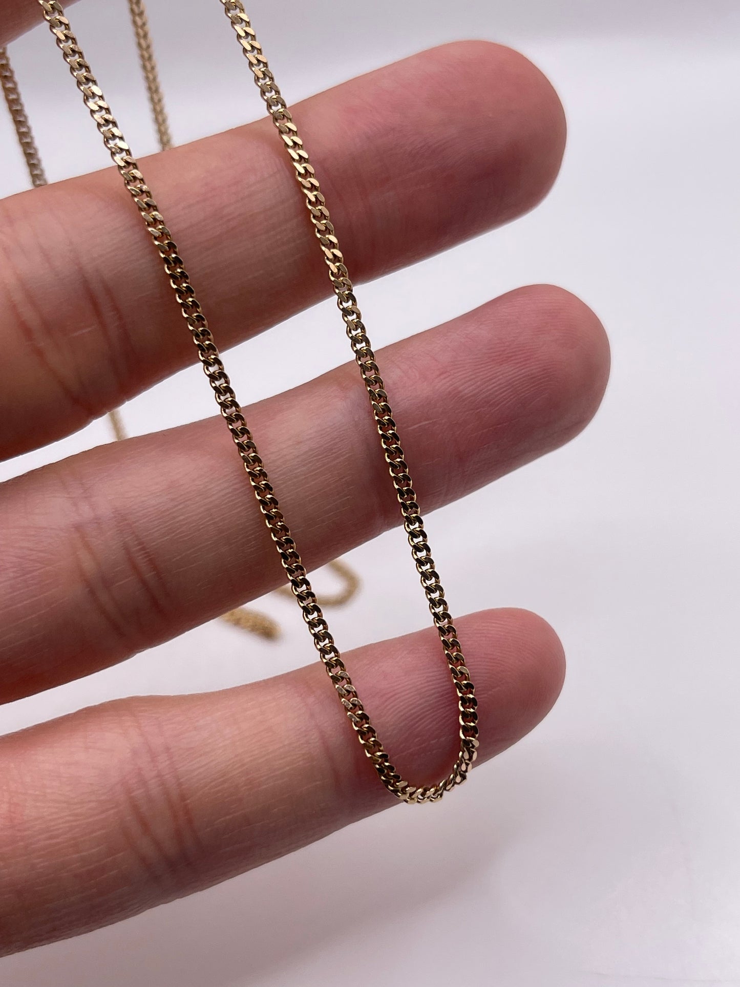 9ct gold chain 202