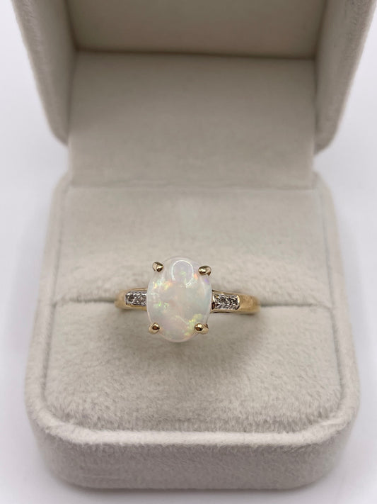 9ct gold opal and diamond ring