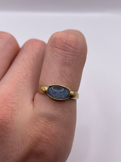 9ct gold black opal triplet ring