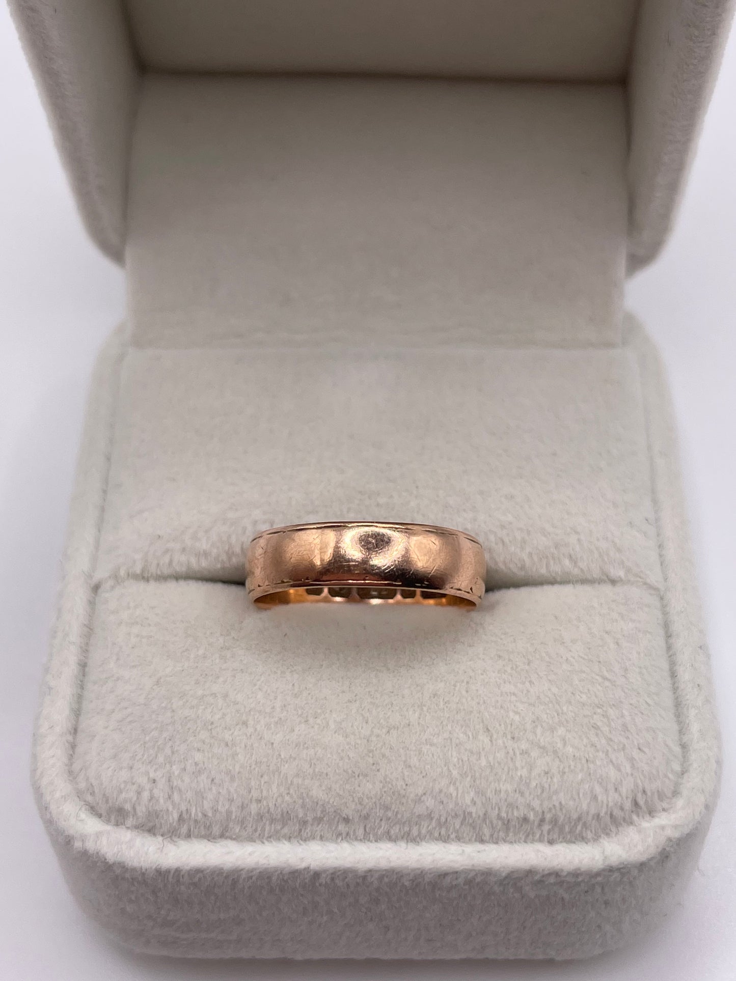 9ct rose gold band