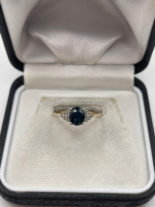 9ct gold sapphire and diamond ring