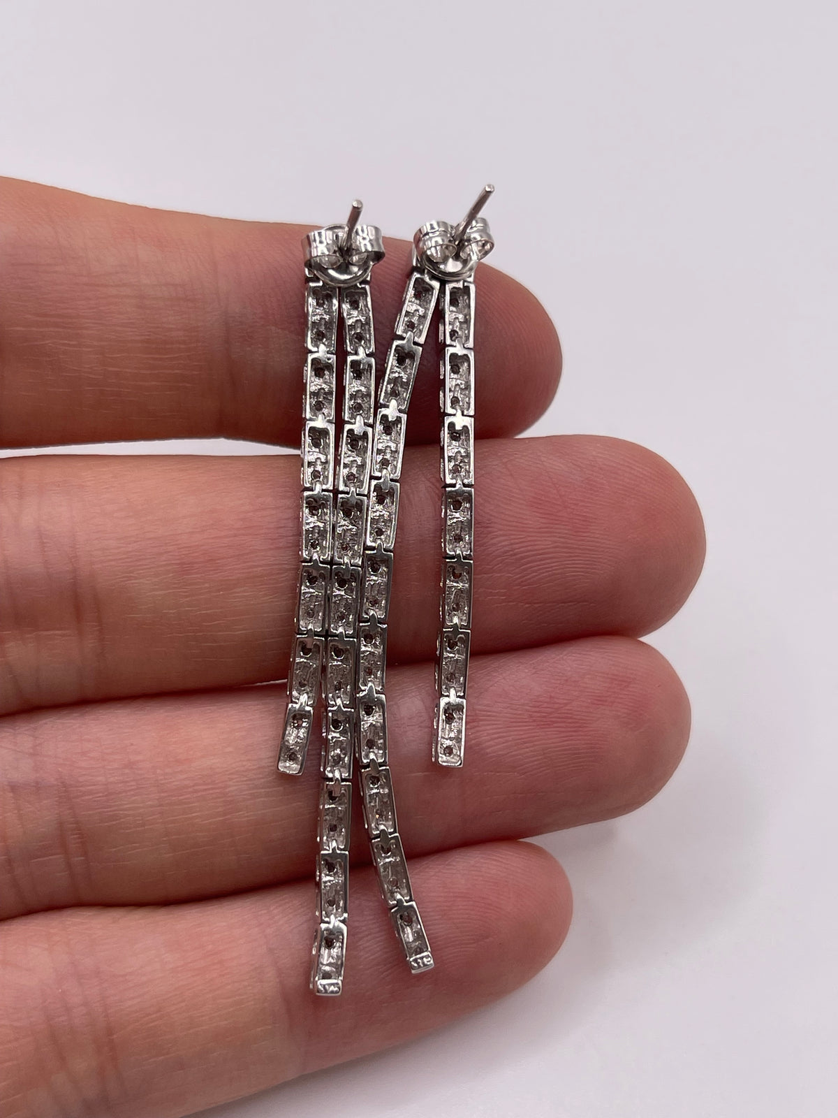 9ct white gold diamond earrings