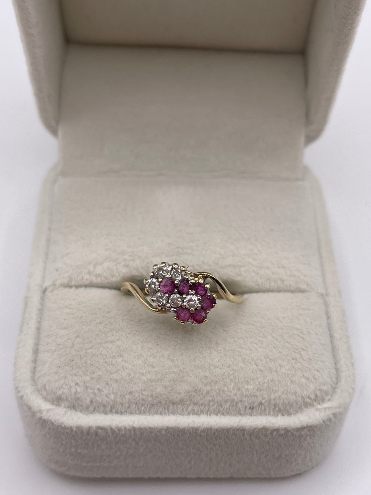 9ct gold ruby and cz ring