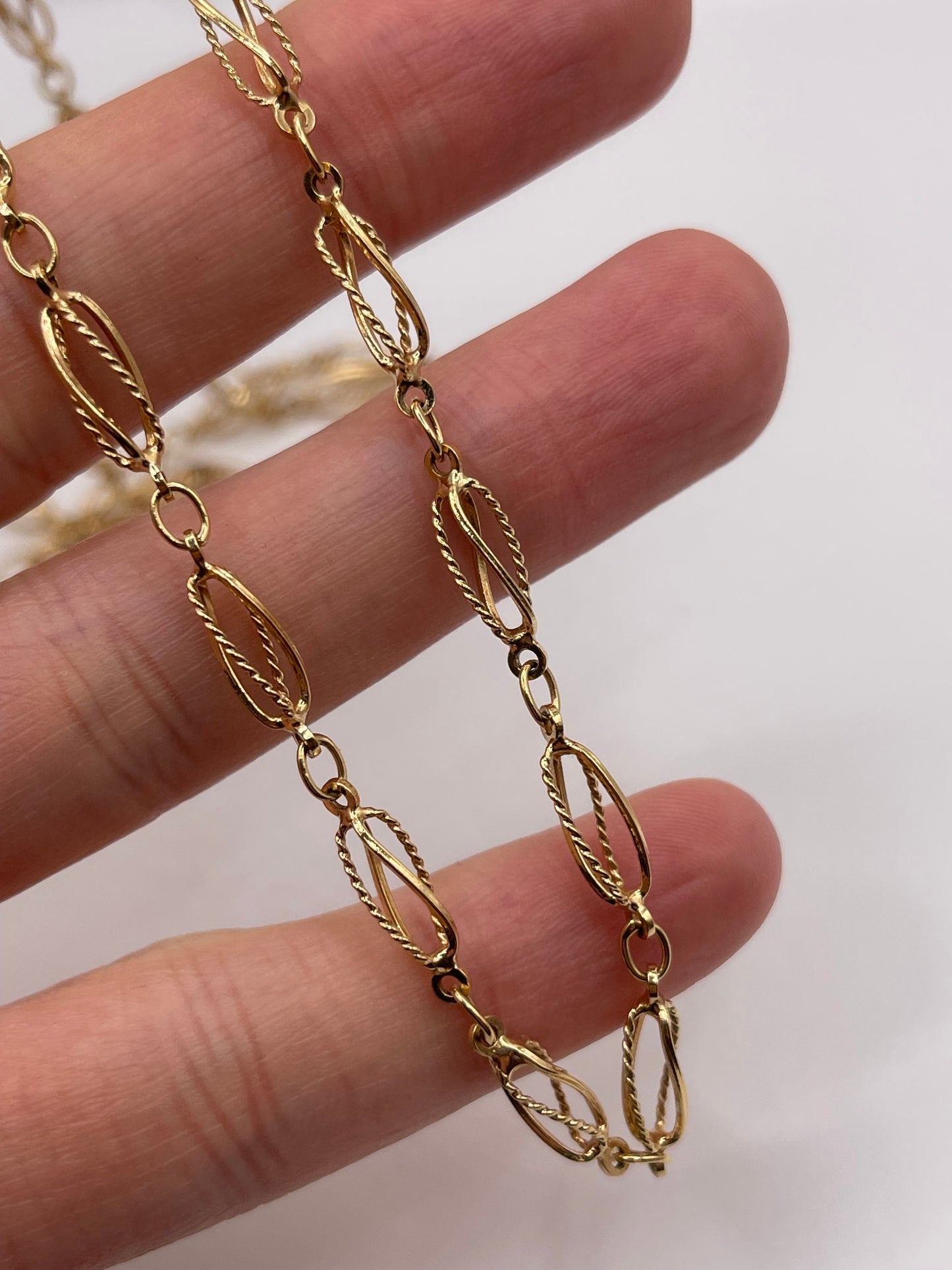 9ct gold chain 2