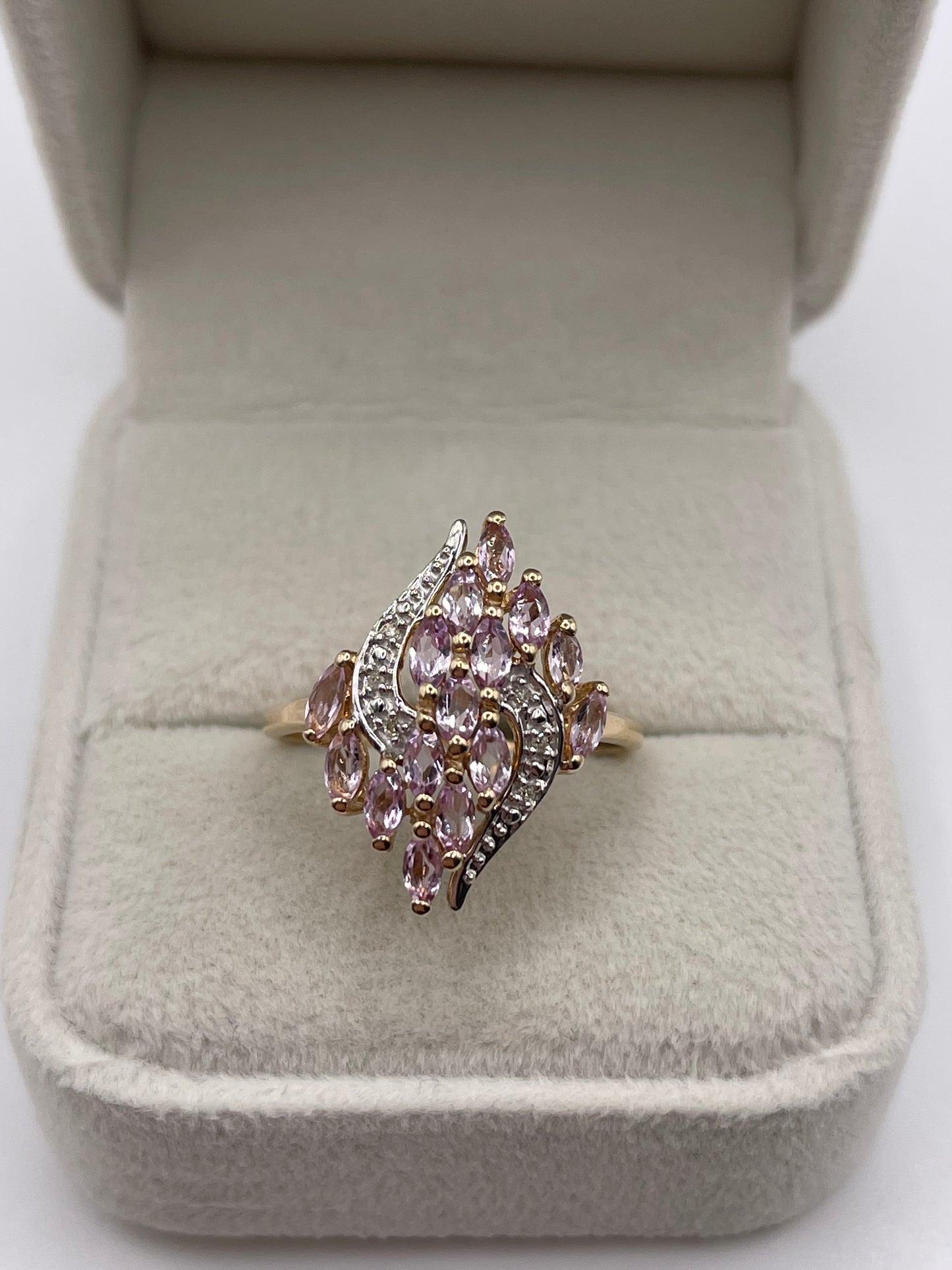 9ct gold pink sapphire and diamond ring