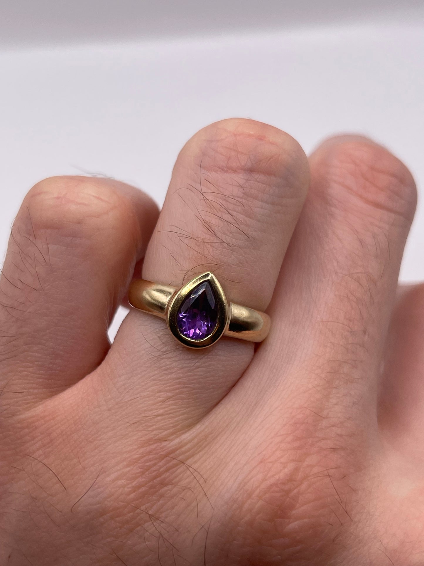 9ct gold amethyst ring