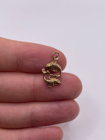 9ct gold fish charm