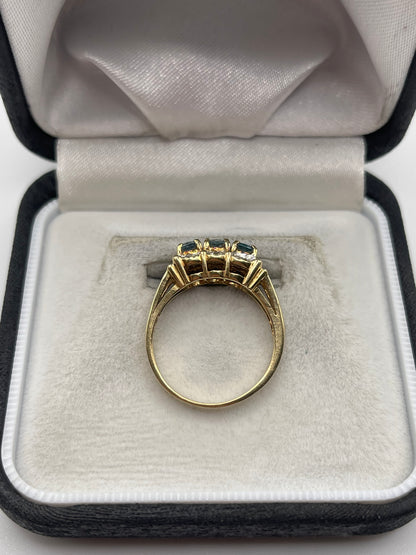 9ct gold zircon cluster ring