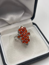 Load image into Gallery viewer, Silver fire opal cluster ring
