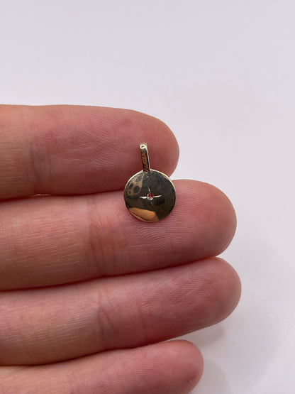 9ct gold ruby pendant