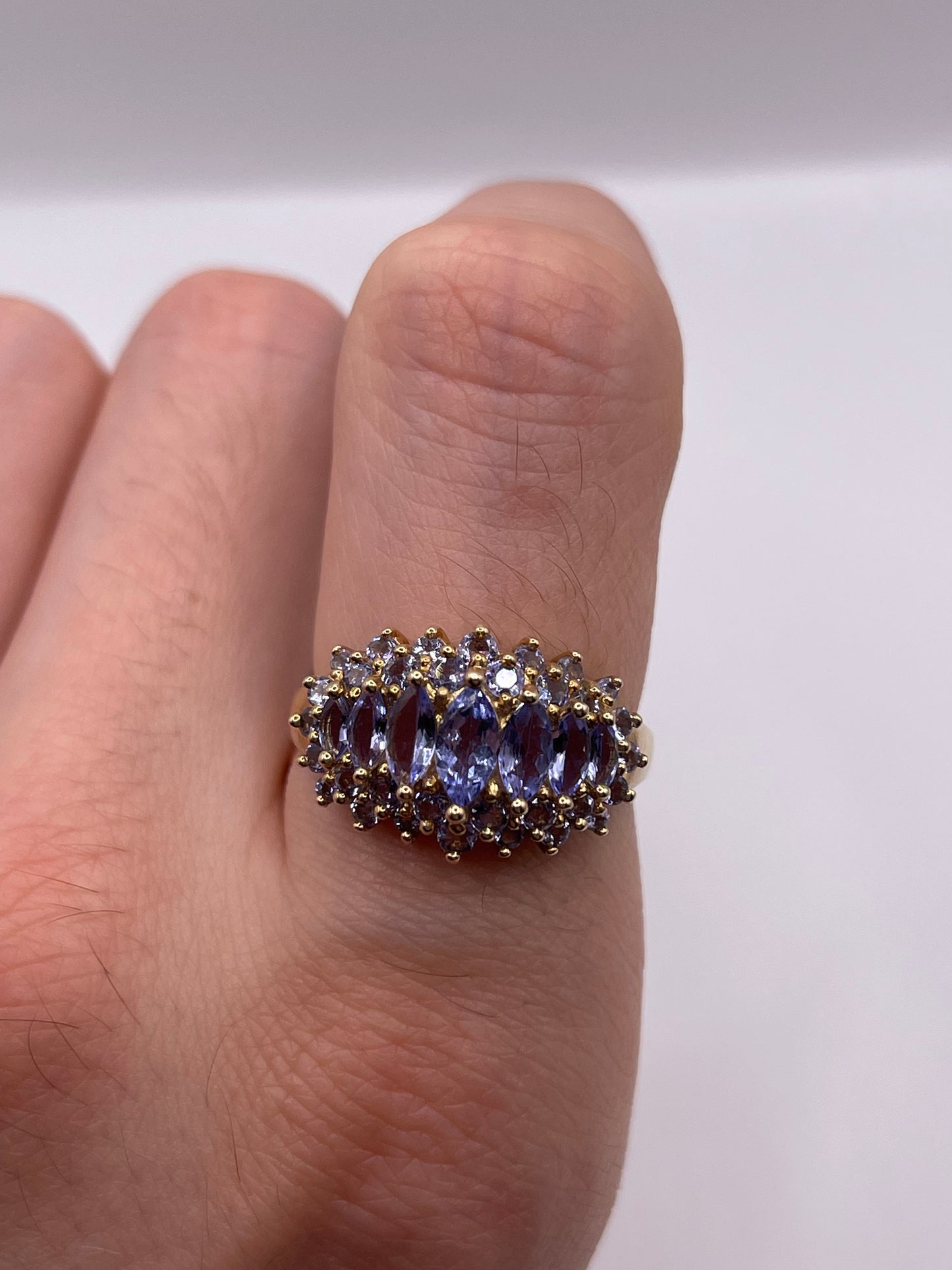 9ct gold tanzanite cluster ring