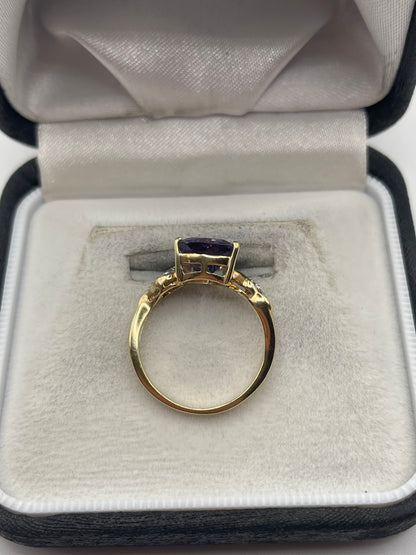 9ct gold blueberry quartz and diamond ring