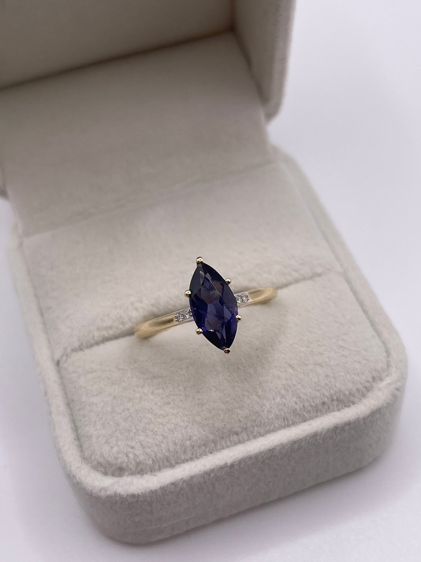 9ct gold iolite and diamond ring