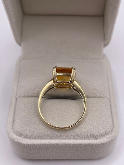 9ct gold citrine ring