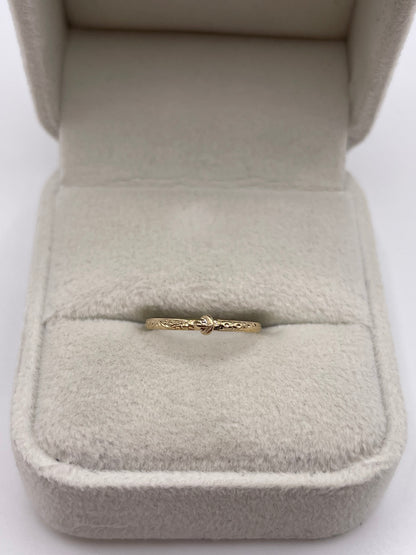 9ct gold buckle ring