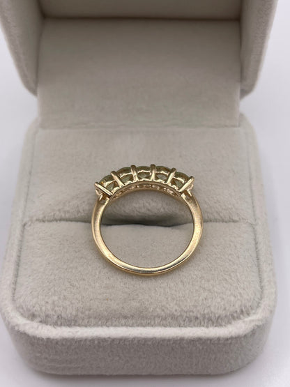 9ct gold quartz ring