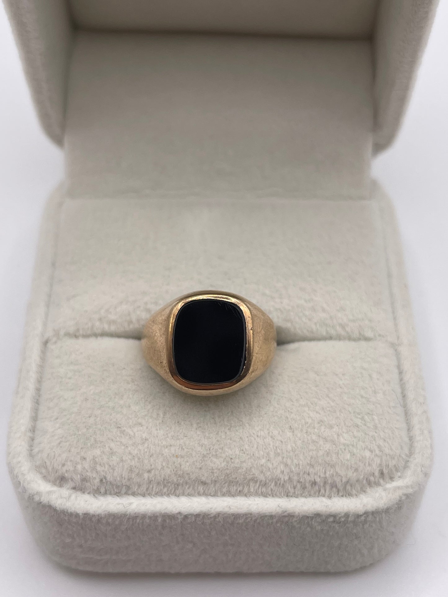 9ct gold onyx signet ring