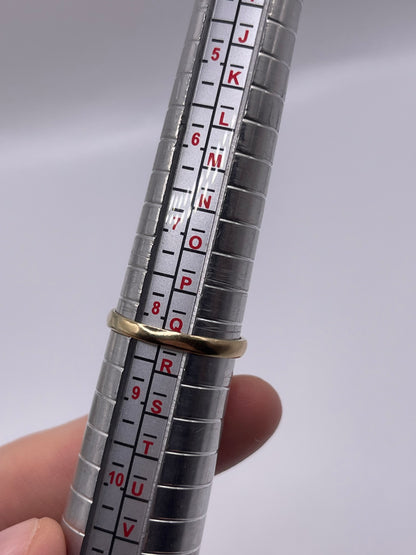 9ct gold cabochon ruby ring