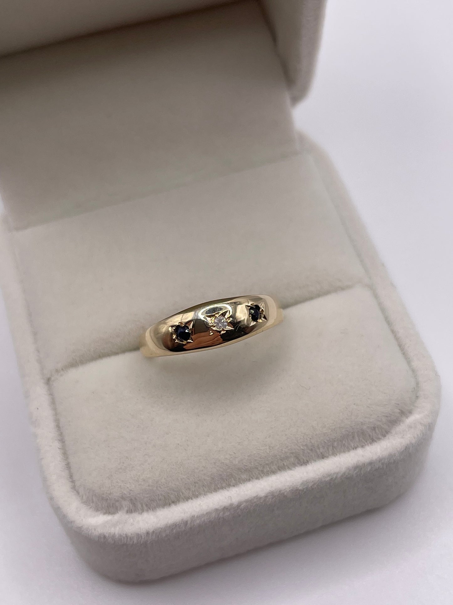 9ct gold sapphire and diamond gypsy ring