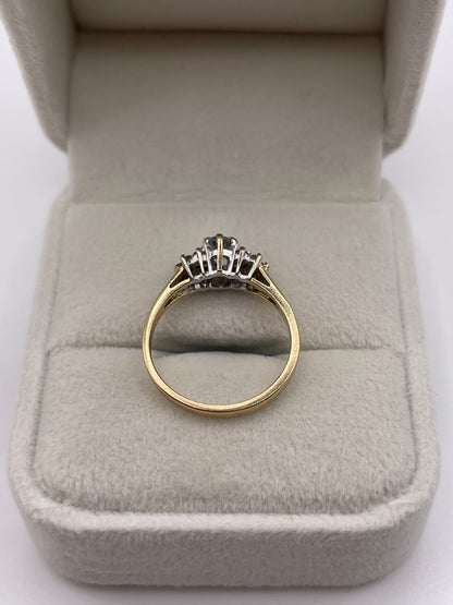 9ct gold aquamarine and diamond ring