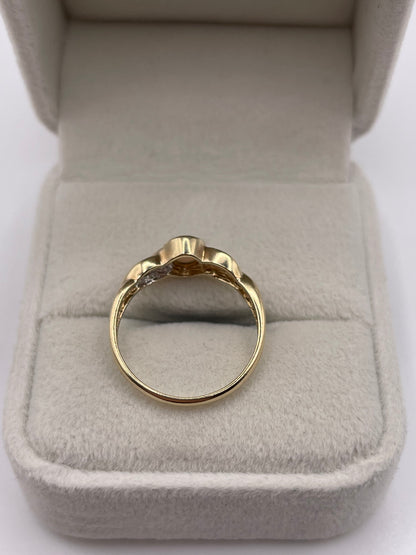 9ct gold opal and diamond ring
