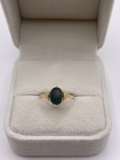 9ct gold bloodstone ring