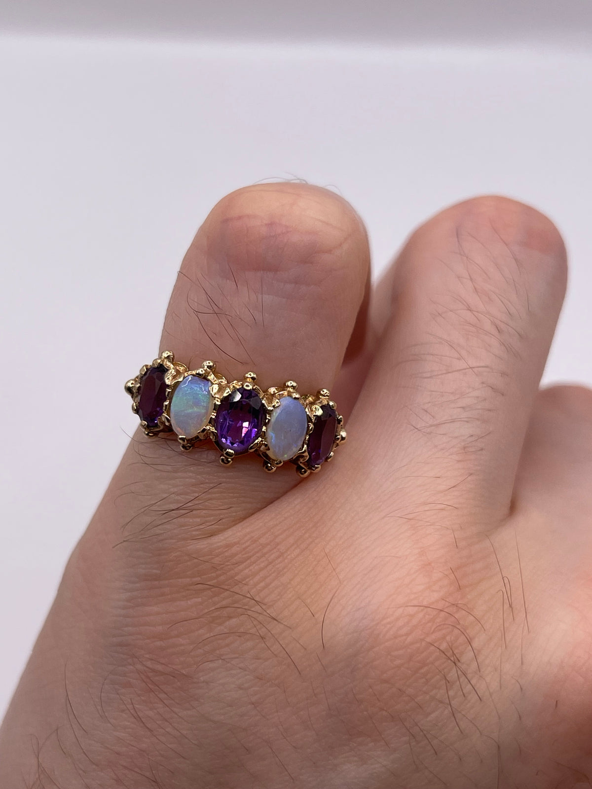9ct gold amethyst and opal ring