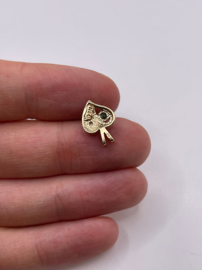 9ct gold emerald and diamond pendant