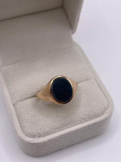 9ct gold bloodstone signet ring