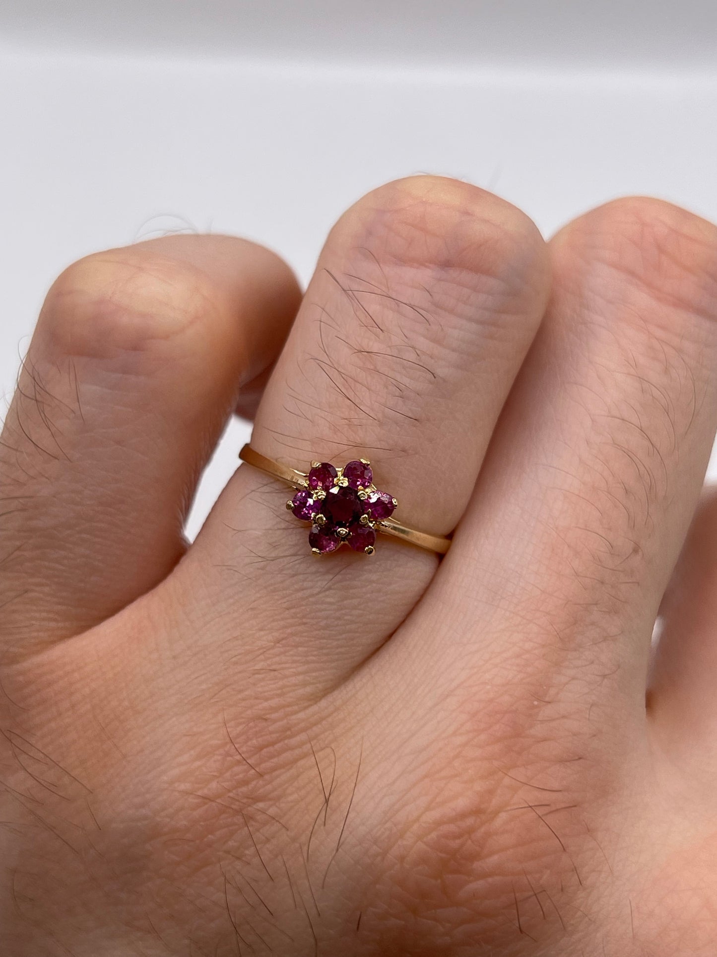 9ct gold ruby cluster ring