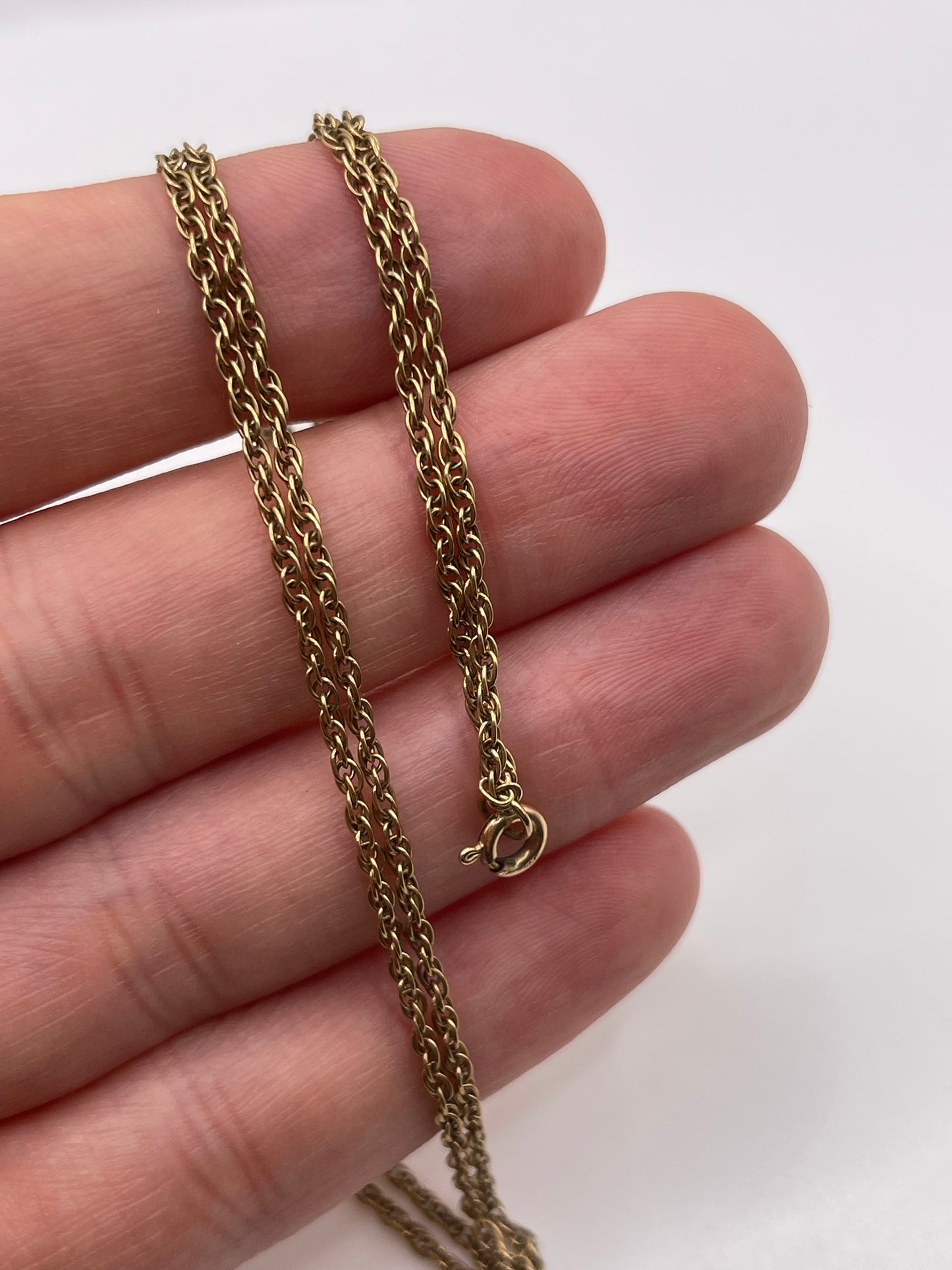 9ct gold chain 152