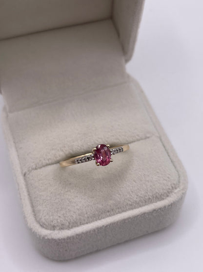 9ct gold tourmaline and diamond ring