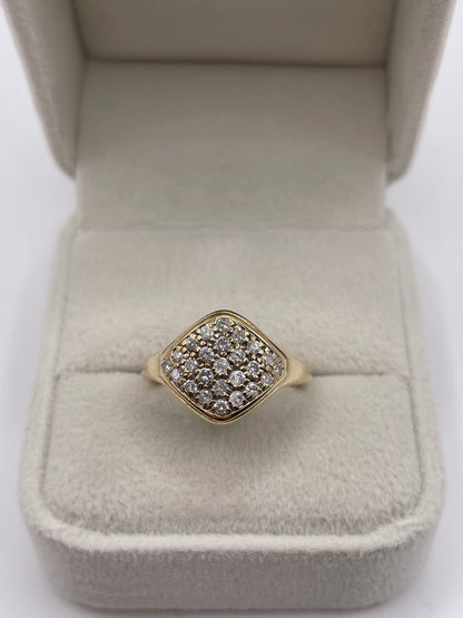 9ct gold diamond cluster ring