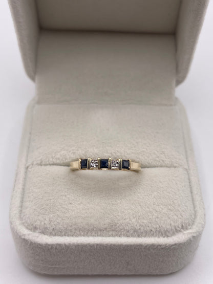 9ct gold sapphire and diamond ring