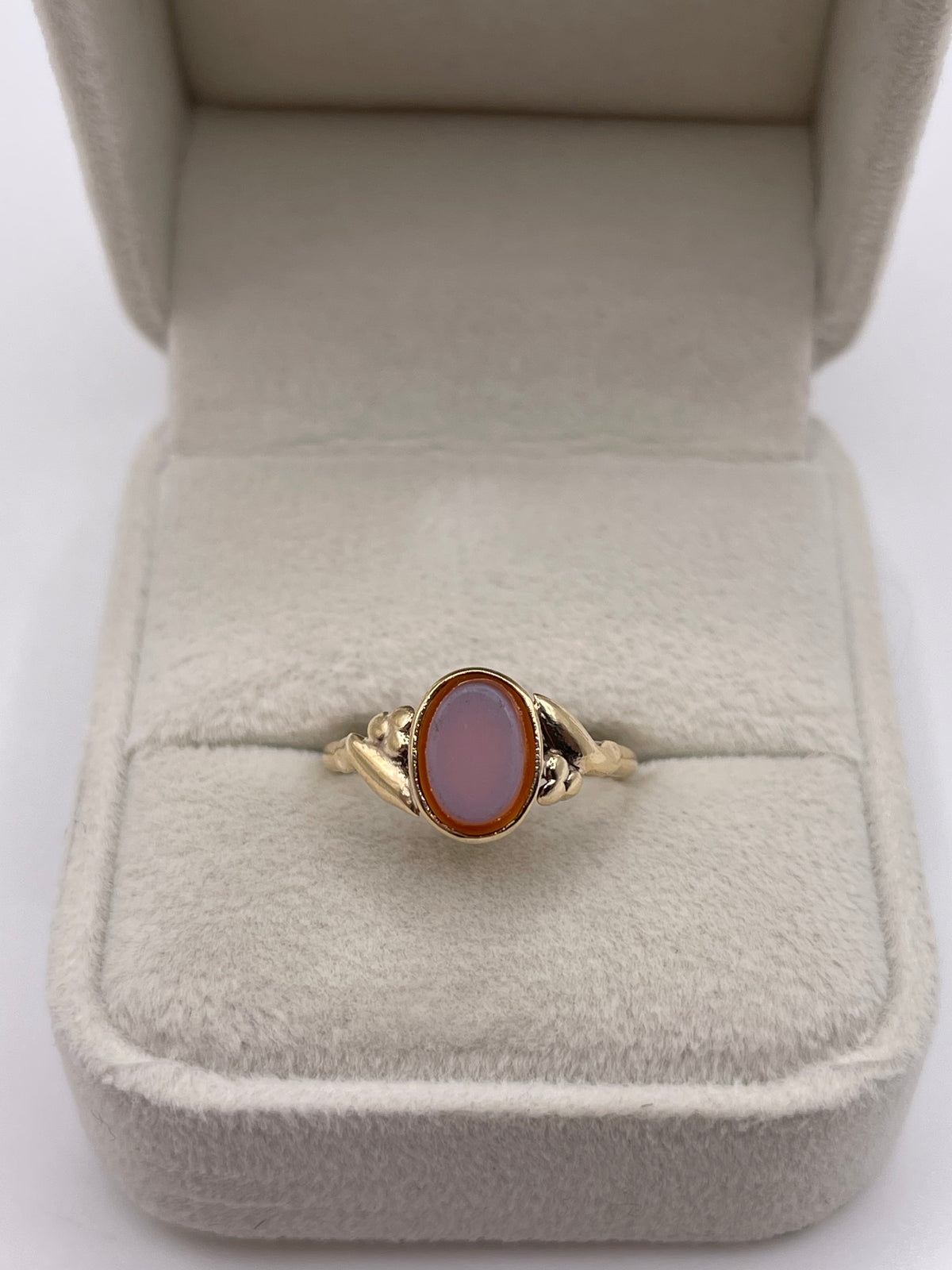 9ct gold sardonyx ring