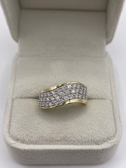 9ct gold diamond cluster ring