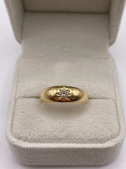 Antique 18ct gold diamond gypsy ring