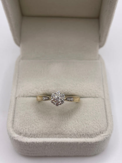 9ct gold diamond cluster ring