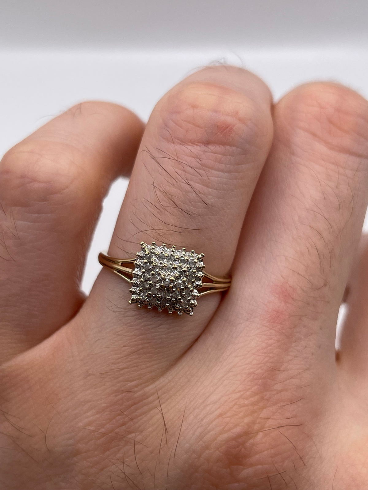 9ct gold diamond cluster ring