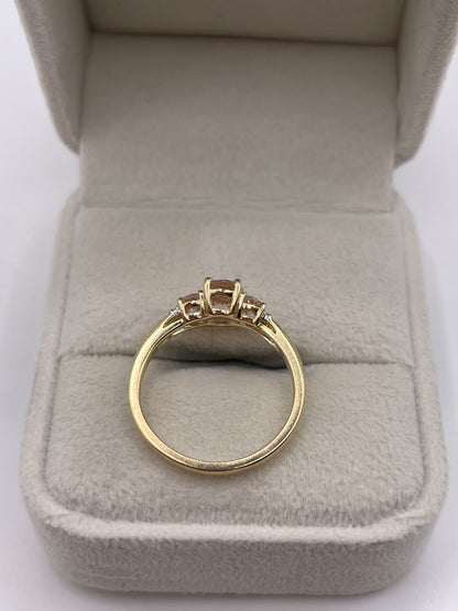 9ct gold morganite and diamond ring
