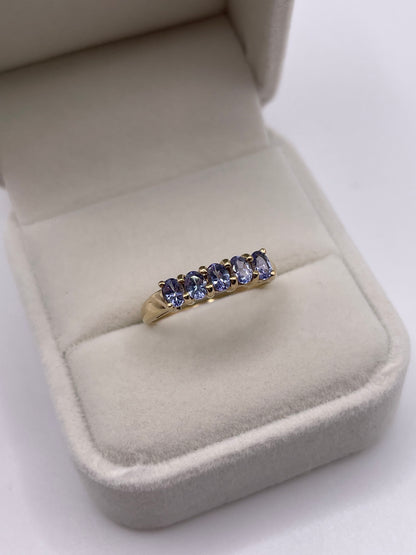 9ct gold tanzanite ring