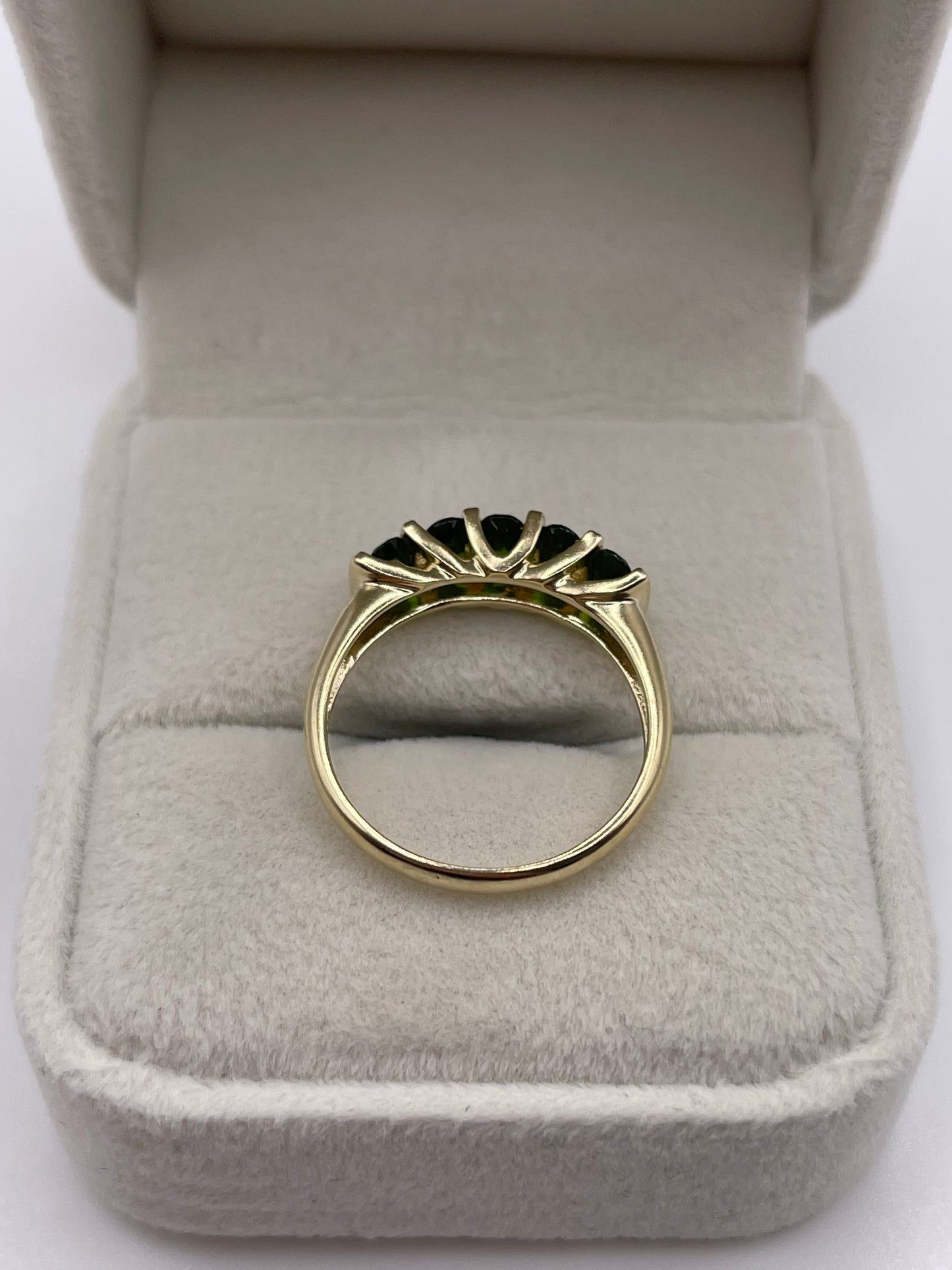 9ct gold diopside ring