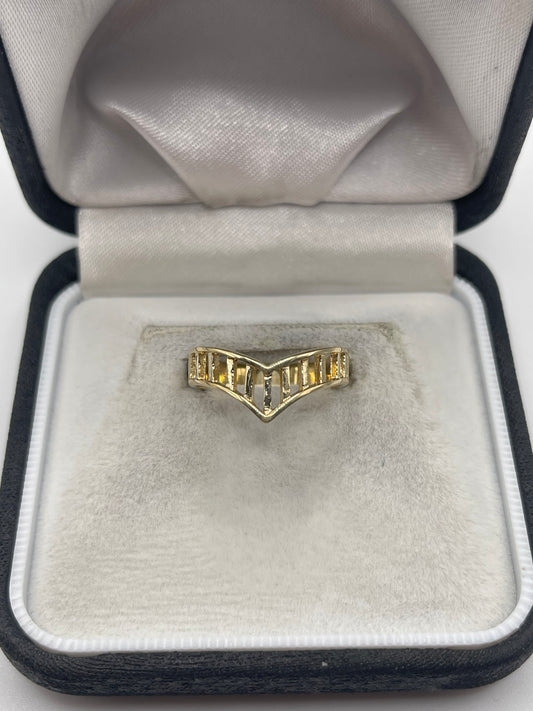 9ct gold wishbone ring