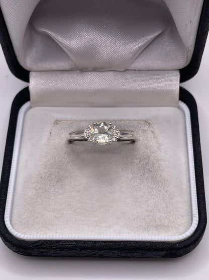 Silver gemstone ring