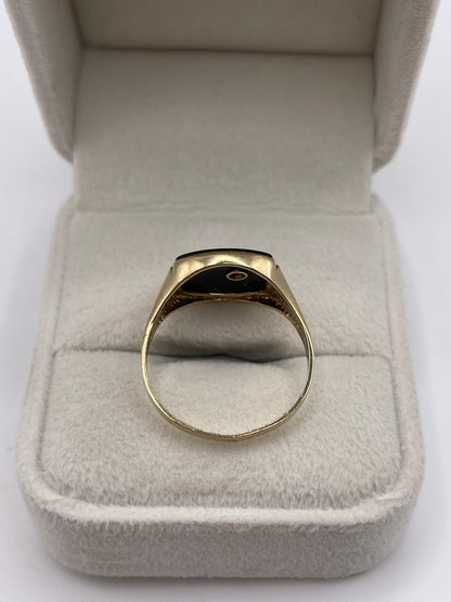 9ct gold onyx and diamond signet ring