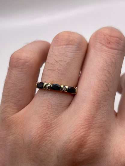 9ct gold sapphire and diamond ring
