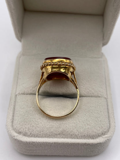 9ct gold carnelian ring