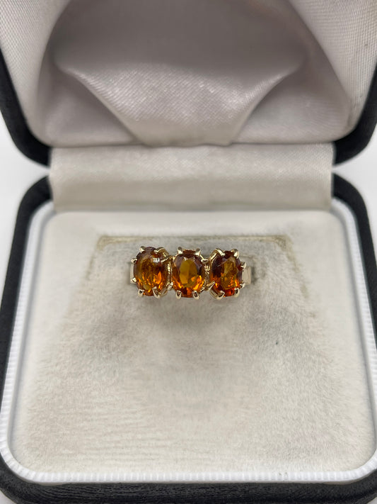 9ct gold citrine ring